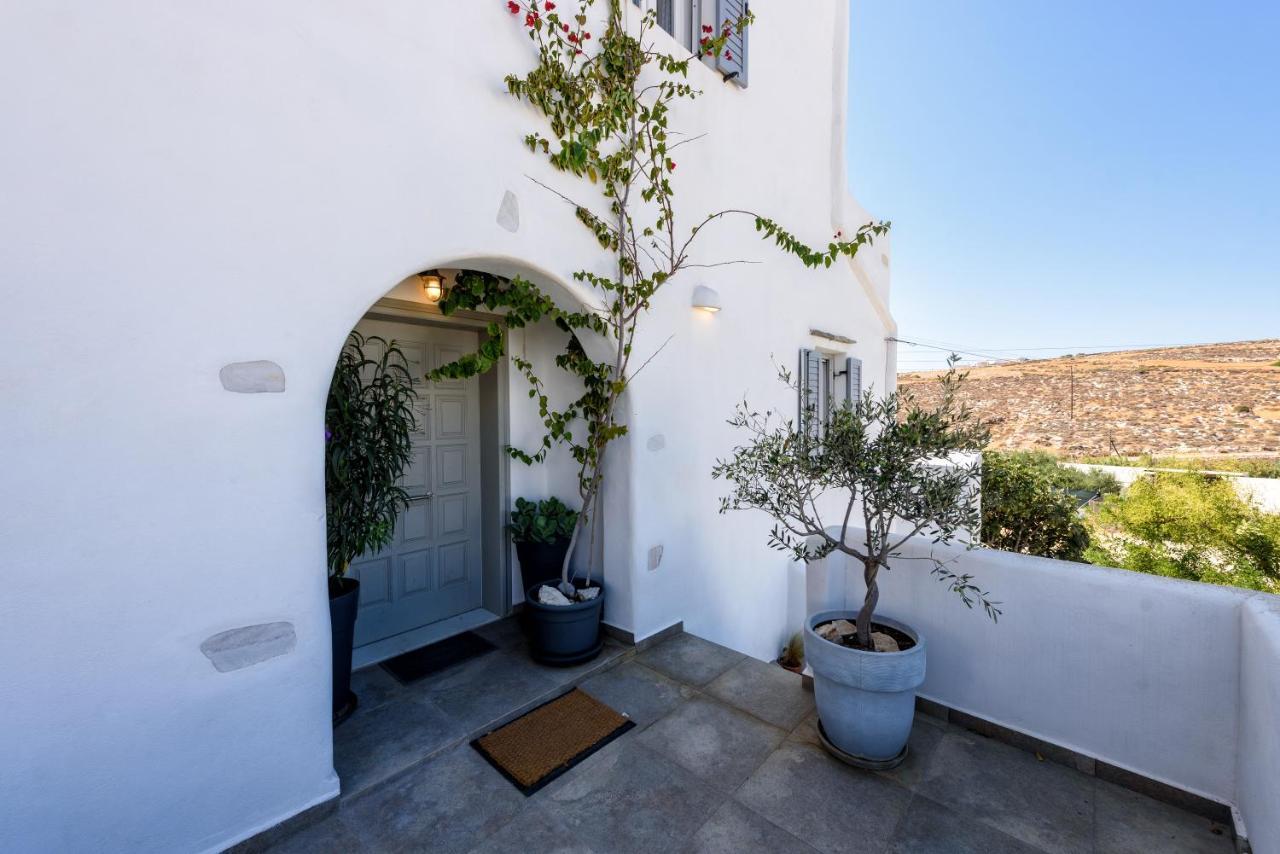 Hara'S Villa In Naousa , Paros Exteriér fotografie